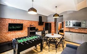 3Bdr Ruterra Apt With Table Football